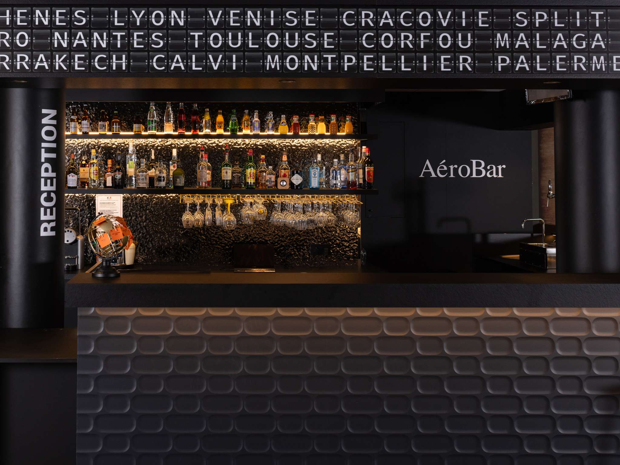 Projet d'aménagement d'un bar et lobby d'un hôtel 3 * par architecte à Lesquin