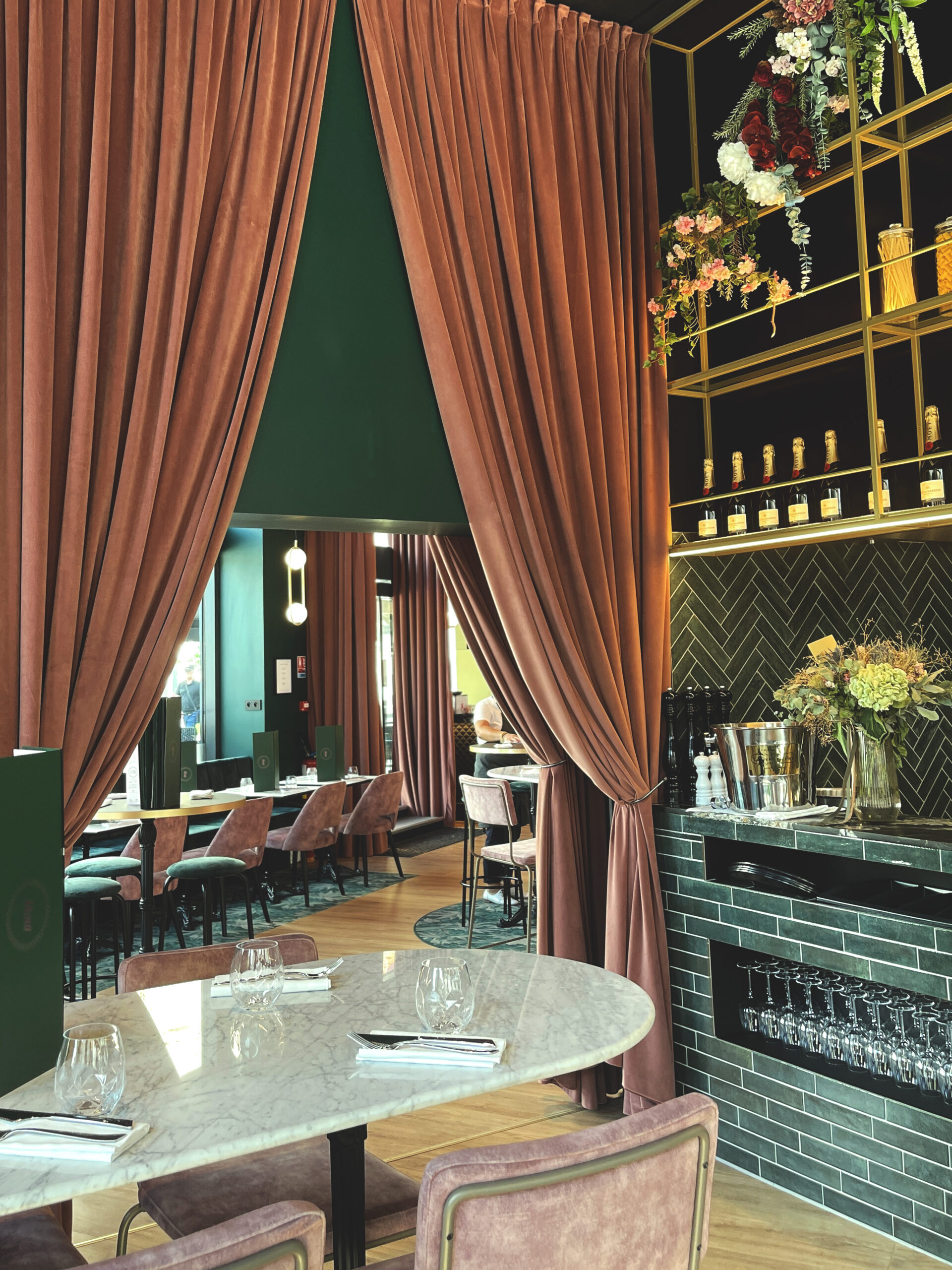 CACIO-PEPE-Retouche-09 Salle de restaurant d'un restaurant valenciennois par VR-ARCHITECTURE