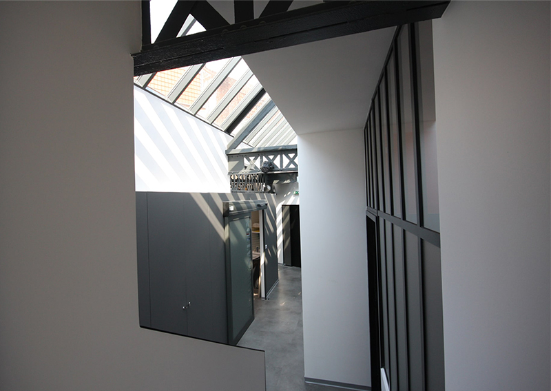 Transformation d&rsquo;un local industriel en cabinet d&rsquo;orthodontie – LILLE (59)